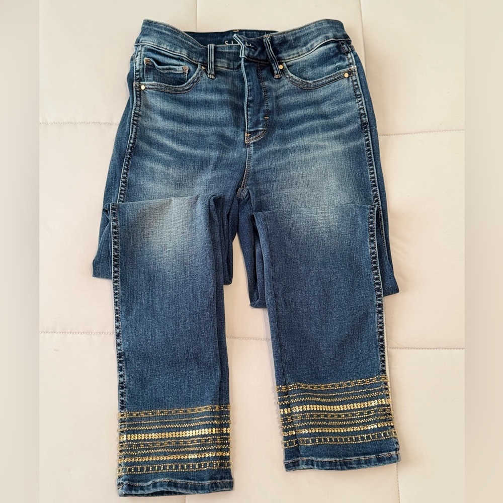Women's Crop Blue Jeans with Gold Accents